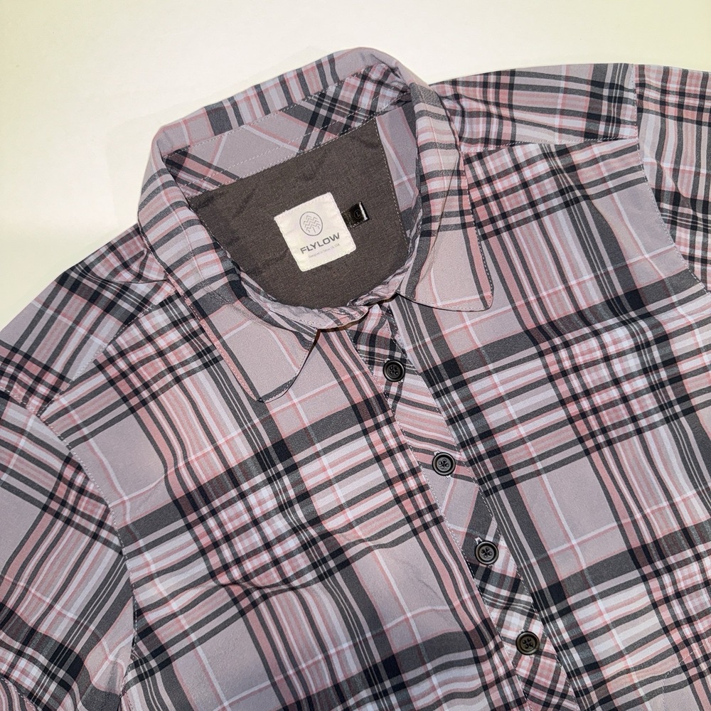 Flylow Aster Shirt Womens Medium M Short Sleeve Snap Front Plaid MTB Performance